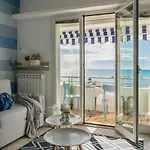 Fronte Mare - Marine 59 דירה *